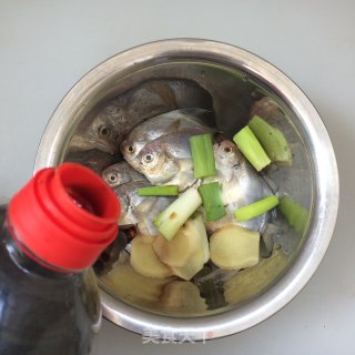 干煎小平鱼的做法步骤：7