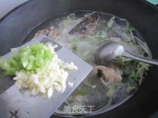 明太鱼豆芽汤的做法步骤：7