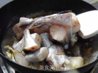 鲜族美食——————【蒜仔红烧明太鱼】的做法步骤：7