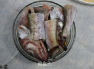 明太鱼炖豆腐的做法步骤：1