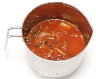 韩式金枪鱼泡菜汤-懒人宝典的做法步骤：3