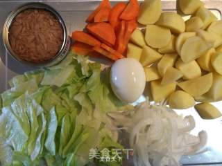 土豆西生菜沙拉的做法步骤：1