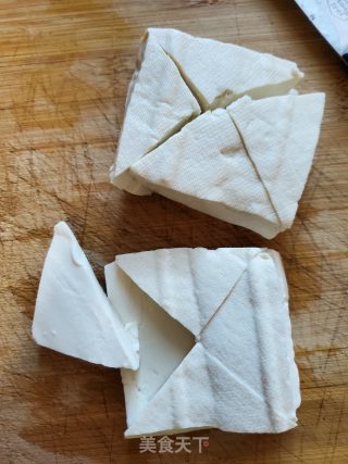 豆腐鱼炖豆腐的做法步骤：3