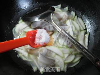 虾潺煮长瓜 的做法步骤：8