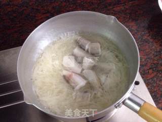 豆腐鱼米粉汤的做法步骤：4