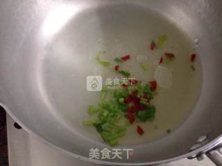 酸菜蒸豆腐鱼的做法步骤：7