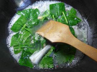 菠菜虾潺汤的做法步骤：5