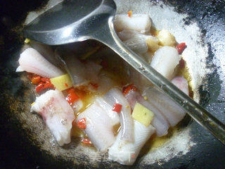 芹菜虾潺的做法步骤：7