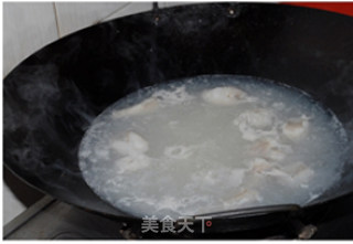 豆腐鱼煮粉丝汤的做法步骤：6