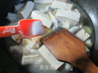 豆腐煮虾潺的做法步骤：8