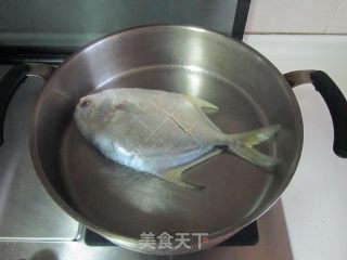 泡椒金鲳鱼的做法步骤：3