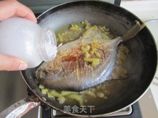 泡椒金鲳鱼的做法步骤：8