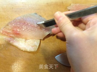 香煎马鲛鱼的做法步骤：1