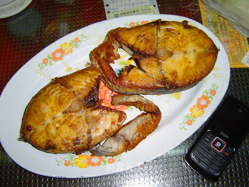 舌尖上的中国之香煎马鲛鱼的做法
