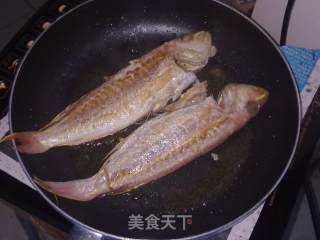 潮菜——豆酱焖海鱼的做法步骤：2