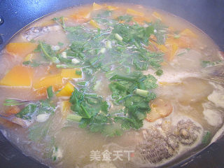 南瓜海鱼汤的做法步骤：6