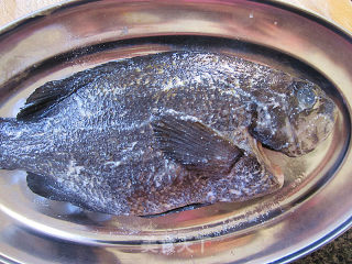 红烧洋葱海鱼的做法步骤：1