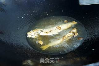 油炸海鱼的做法步骤：4