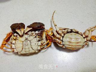 【扬州】蟹粉狮子头的做法步骤：1