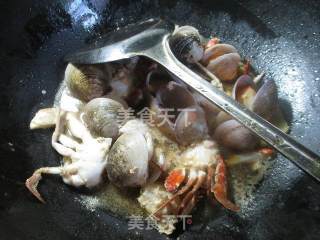 圆蛤煮螃蟹 的做法步骤：10