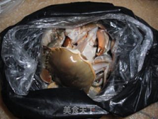潮汕美食营养不流失——寿面蟹的做法步骤：1