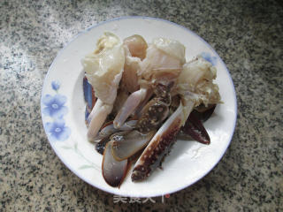 咸肉圆白菜煮螃蟹 的做法步骤：2