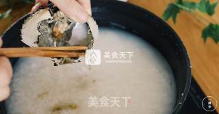 一厨作珐琅锅之煮出会“开花”的螃蟹粥的做法步骤：5