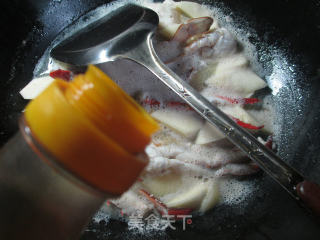 茭白煮螃蟹的做法步骤：7