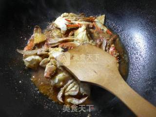 沙茶酱炒螃蟹的做法步骤：11
