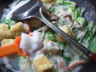 油豆腐青菜螃蟹汤的做法步骤：6