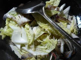白菜螃蟹汤的做法步骤：3