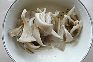 原汁原味——菌菇蟹汤的做法步骤：5
