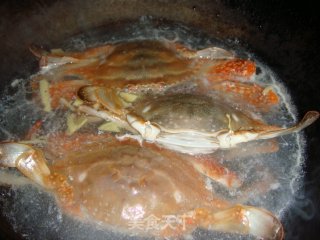 水煮螃蟹的做法步骤：4