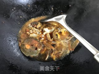 香辣蟹炒年糕的做法步骤：11
