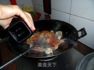 姜葱炒肉蟹的做法步骤：8