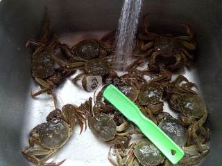 水煮螃蟹的做法步骤：2