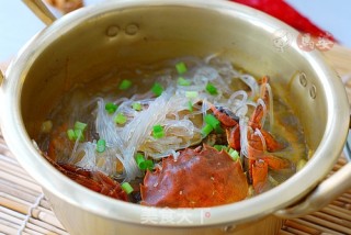 冬天螃蟹的惬意吃法---螃蟹粉丝煲的做法步骤：11