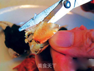 正确吃大闸蟹的做法步骤：9