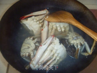泰式咖喱炒蟹的做法步骤：3
