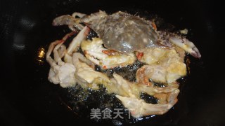 麻辣梭子蟹/蟹炒年糕的做法步骤：2