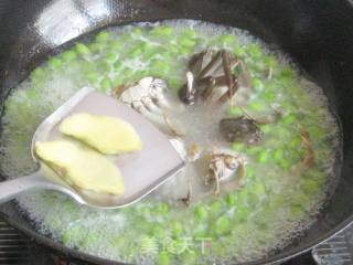 河蟹毛豆汤的做法步骤：7