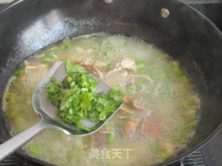 河蟹毛豆汤的做法步骤：9