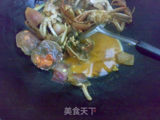 咖喱油煮毛蟹的做法步骤：7