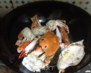 鲜香美味咖喱蟹的做法步骤：4