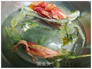 葱姜炒青蟹的做法步骤：1