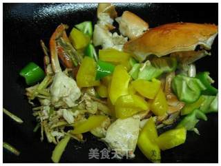 葱姜炒青蟹的做法步骤：5