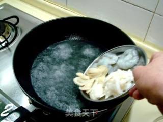 海鲜时蔬豆腐煲的做法步骤：2