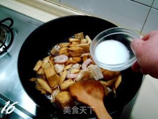 海鲜时蔬豆腐煲的做法步骤：16
