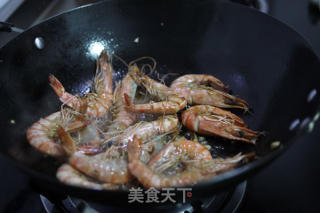 蚝油炒虾的做法步骤：6