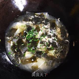 冬瓜虾皮海带汤的做法步骤：9